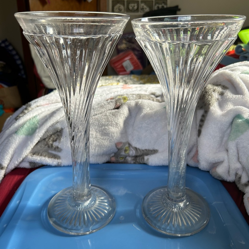 Vintage Swirled Glass Vases Set of 2.